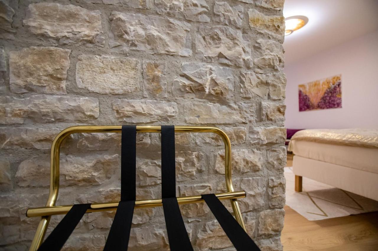 La Piazzetta Suite Potenza Luaran gambar