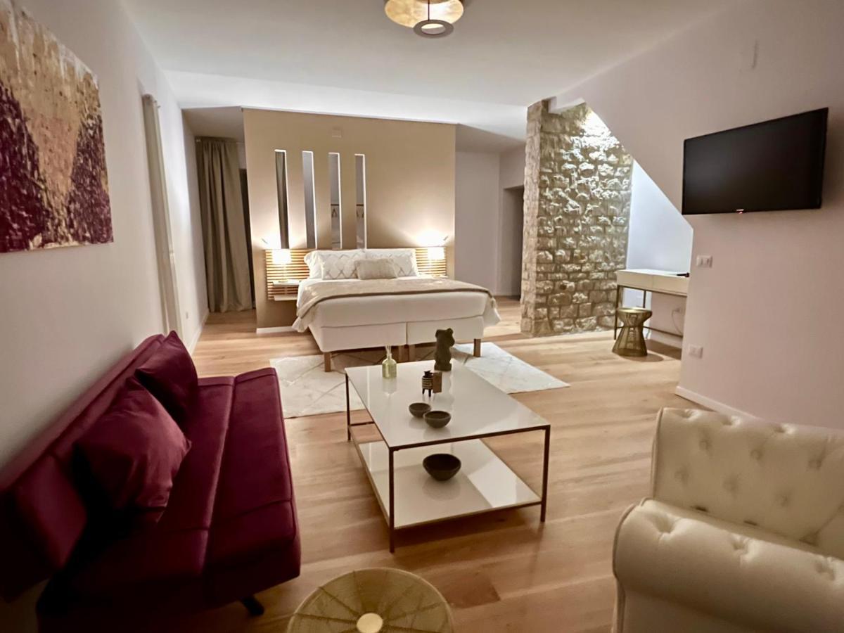La Piazzetta Suite Potenza Luaran gambar